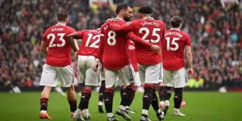 战术博弈：防守反击的极致演绎- 开云体育