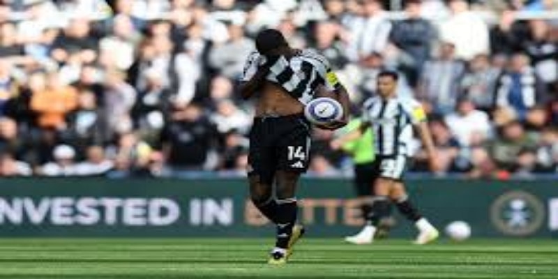 纽卡锋线双雄：伊萨克 vs 威尔逊 - 开云体育