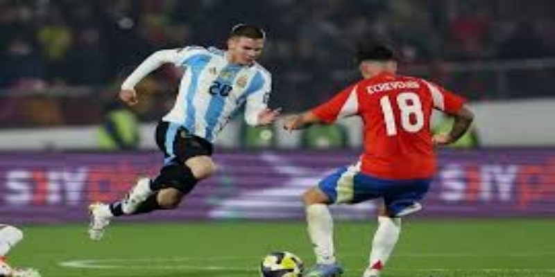 转会市场的连锁效应与国际监管困境 -  开云体育