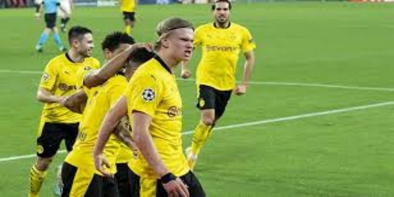 事件回顾：关键比赛中的意外插曲-开云体育